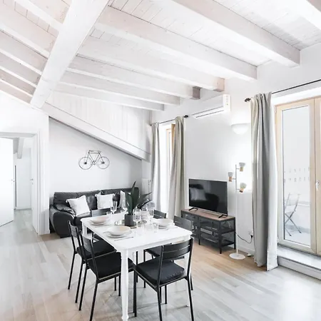 Easylife - Gioiello Con Ampio Balcone Panoramico In Porta Ticinese Apartment Milan Exterior photo